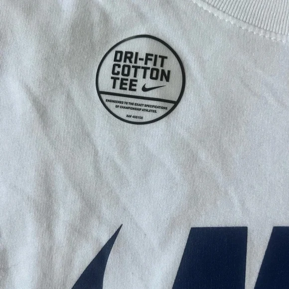 Nike White and Blue Short Sleeve Tee - Picture 4 of 6
